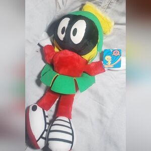 Looney Tunes Marvin the Martian Six Flags Exclusive Plush. 14"